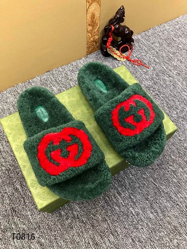 Gucci Men's Slippers 756